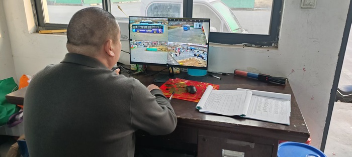 金盛公交強(qiáng)化春節(jié)場(chǎng)站保障 筑牢安全運(yùn)營(yíng)3（春節(jié)值守）.jpg