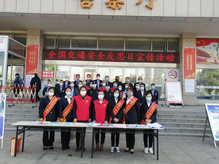 快客公司積極開展“全國交通安全反思日”宣傳活動1.jpg
