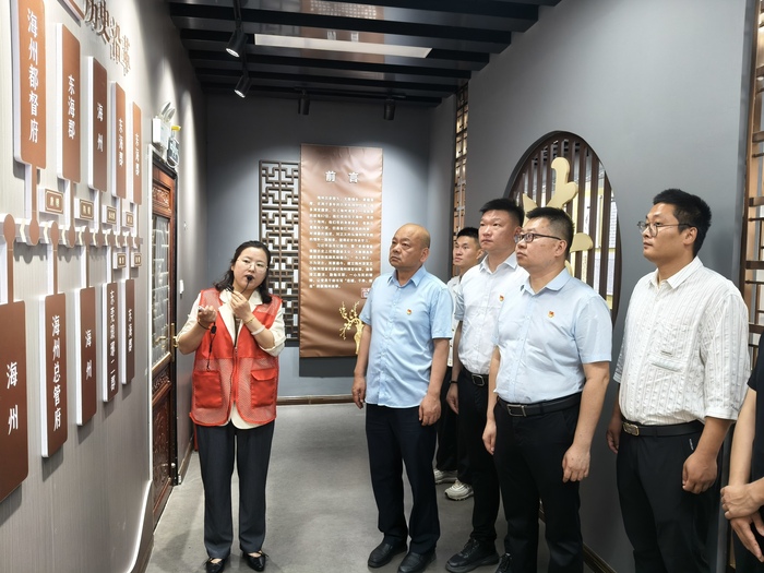 連汽綠配公司組織開展“守廉潔底線，鑄時代新風”主題黨日活動 (3).jpg