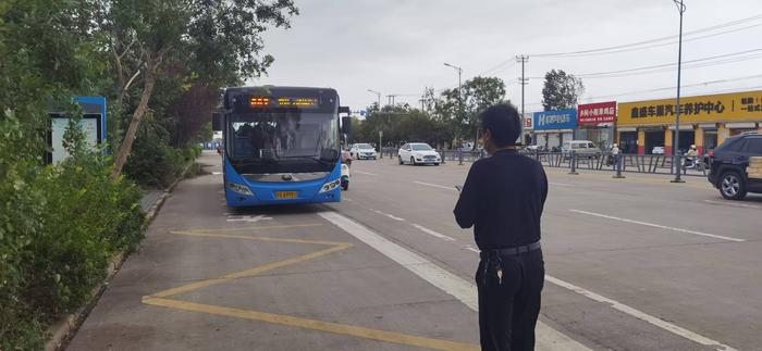 信息報(bào)道：金盛公交公司全面開(kāi)展線路安全評(píng)估筑牢市民出行“安全防線”.jpg
