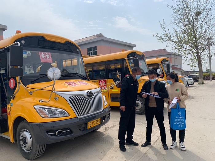 灌云欣達校車開展“上路上線”檢查 (2).jpg