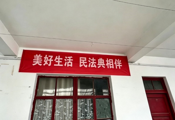 a87aa0fe-e3f0-4068-b1a9-1fe169638f1e.jpg