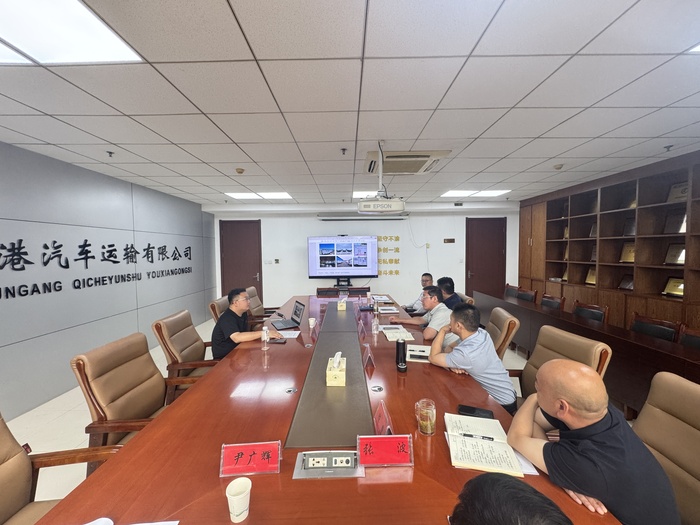 连汽绿配与无锡原子跳动科技开展无人车运营平台专题交流.jpg